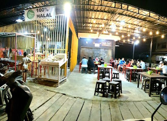 indonesia/west-papua/restaurant/republic-seafood