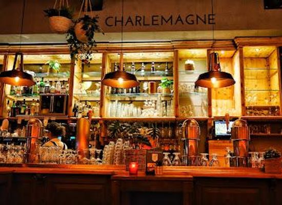 netherlands/maastricht/restaurant/cafe-charlemagne