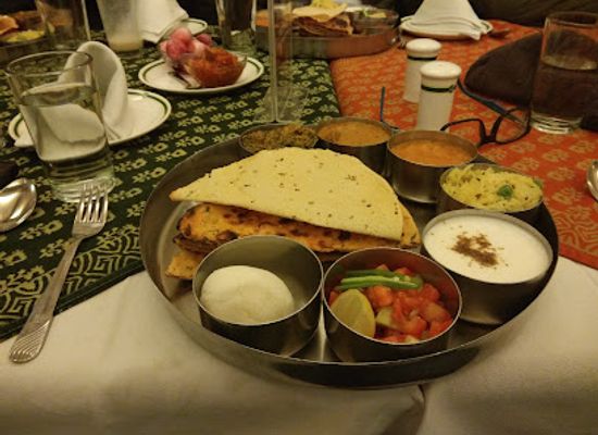 india/rajasthan/restaurant/four-seasons-restaurant