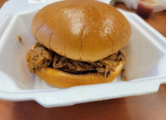 virginia/staunton/restaurant/big-red-barbecue