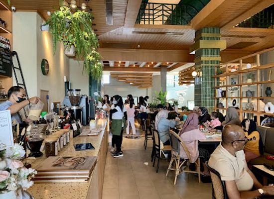 indonesia/sulawesi/restaurant/kultur-haus-sunset-quay