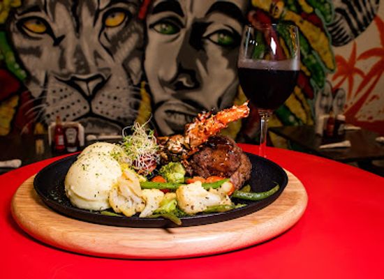 panama/eastern-panama/restaurant/island-escape-restaurant-lounge