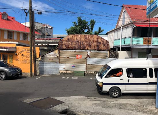 dominica/saint-george/restaurant/cc-s-kitchen
