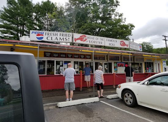 new-hampshire/lakes-region/restaurant/tamarack-restaurant