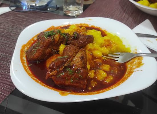 bolivia/sucre/restaurant/sabores-de-mi-tierra