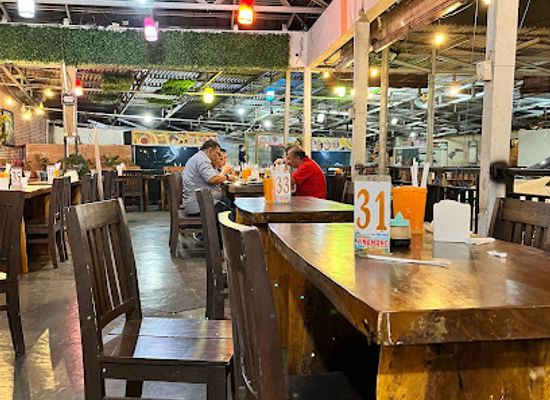 indonesia/manado/restaurant/ikan-bakar-kinamang