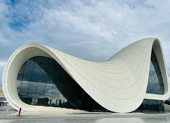 azerbaijan/baku/heydar-aliyev-center/restaurant/heyder-aliyev-prospekti