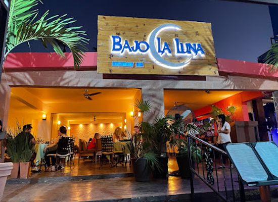 mexico/los-cabos/restaurant/bajo-la-luna-restaurant-lounge
