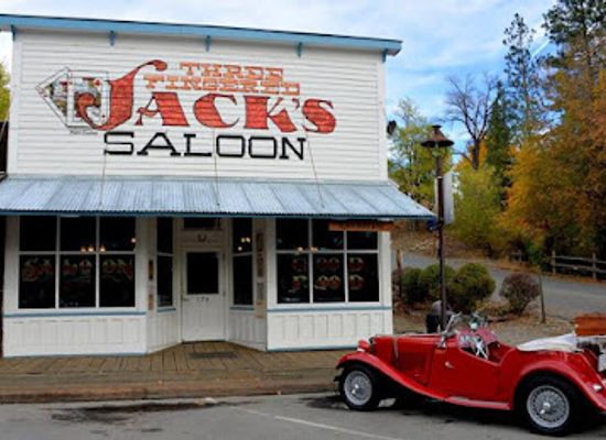 washington/the-methow-valley/restaurant/three-fingered-jack-s-saloon