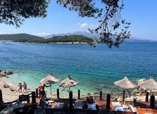 albania/ksamil-region/restaurant/coco-restaurant-beach-bar