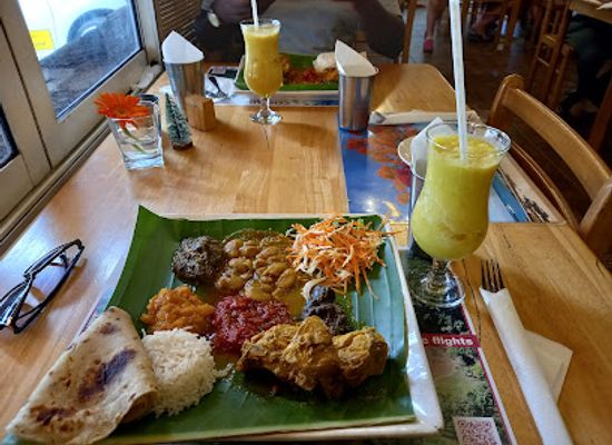mauritius/plaines-wilhems/restaurant/ebony-table-d-hote
