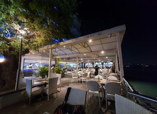 tanzania/mahale-mountains/restaurant/cape-town-fish-market-dar-es-salaam
