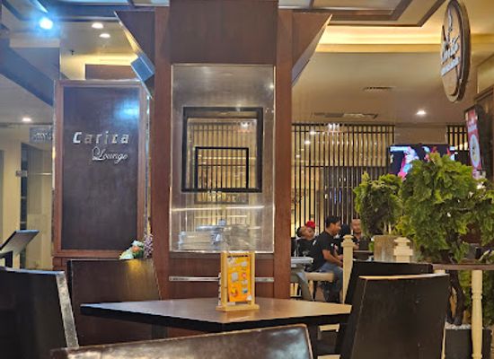indonesia/sulawesi/restaurant/carita-lounge