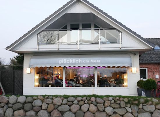 germany/north-frisia/restaurant/ms-glucklich-am-meer-gbr-markus-siegesmund