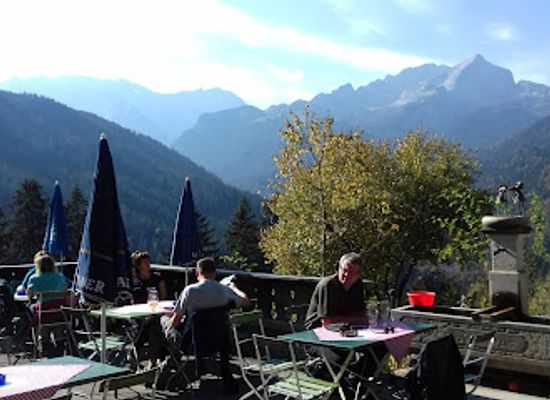 germany/swabia/restaurant/berggasthof-hintergraseck
