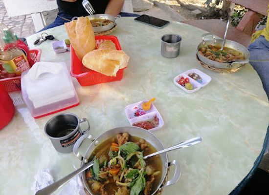 vietnam/can-tho/restaurant/quan-diem-tam-sang-chi-ut