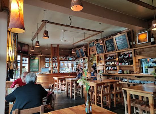chile/pucon/restaurant/trawen