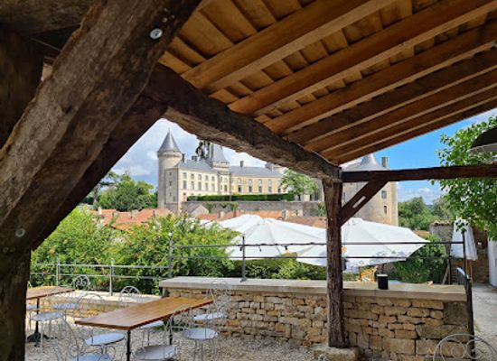france/poitou-charentes/restaurant/la-senechalerie-restaurant-concert