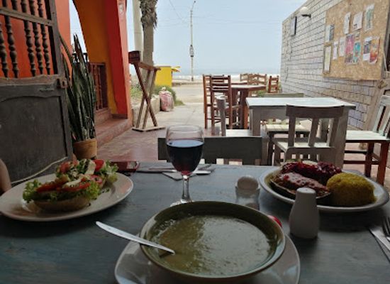 peru/trujillo/huanchaco/restaurant/restaurante-otra-cosa-vegetariano