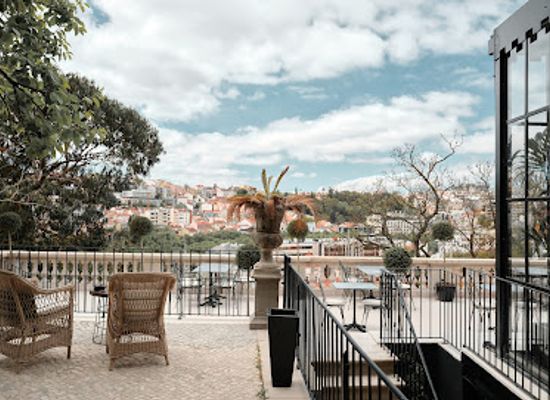 portugal/lisbon-coast/restaurant/black-pavilion-restaurant