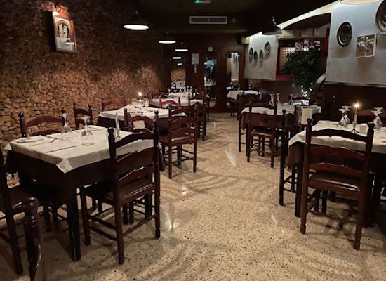 malta/buskett-gardens/restaurant/roman-s-den
