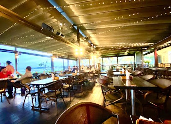 singapore/pasir-ris/restaurant/georges-the-cove