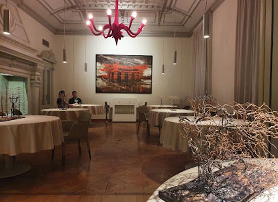 italy/milan/restaurant/contraste