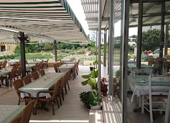 cyprus/adonis-baths-waterfalls/restaurant/polis-herb-garden-restaurant