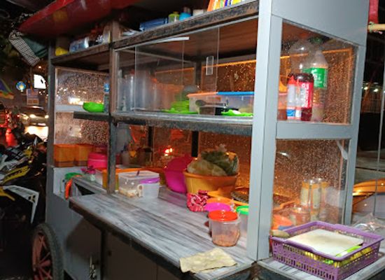 indonesia/north-sulawesi/restaurant/tampa-makang-ci-ida