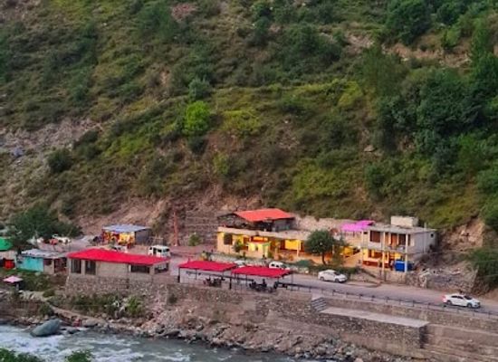 pakistan/kaghan/restaurant/green-wood-hotel-restaurant