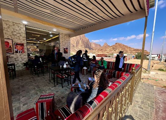 jordan/eastern-desert/restaurant/rum-castle-restaurant
