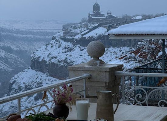 armenia/aragatsotn/restaurant/mika-tun