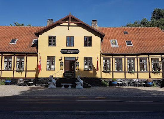 denmark/langeland/restaurant/tranekar-slotskro