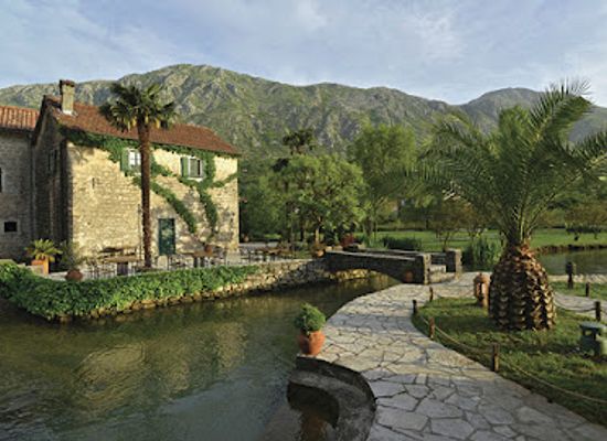 montenegro/brda/restaurant/catovica-mlini