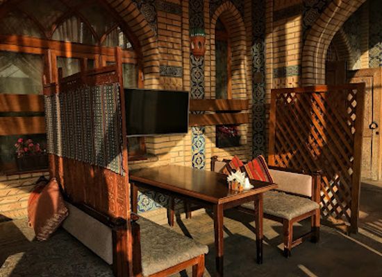 kazakhstan/chundja-canyon/restaurant/alasha