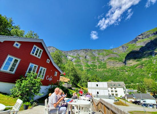 norway/flam/restaurant/bakkastova-cafe