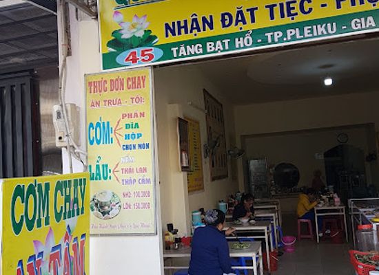 vietnam/central-highlands/restaurant/quan-chay-an-tam