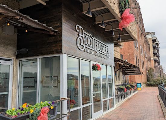 virginia/piedmont/restaurant/bootleggers