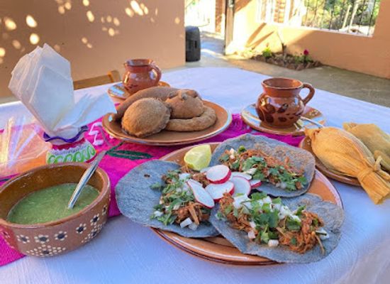 mexico/lacandon-jungle/restaurant/cocina-regional-los-arcos