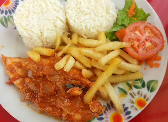 cabo-verde/praia/restaurant/mac-express