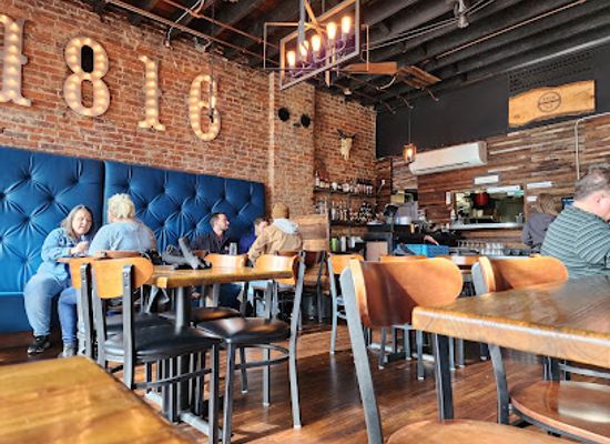indiana/central-indiana/restaurant/1816-modern-kitchen-drinks