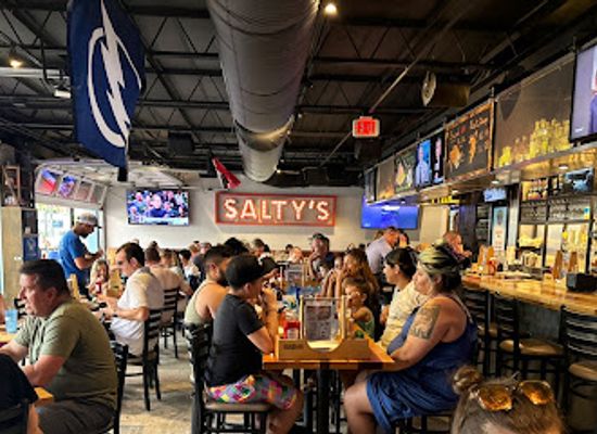 florida/clearwater/restaurant/the-salty-crab-bar-grill-north-beach