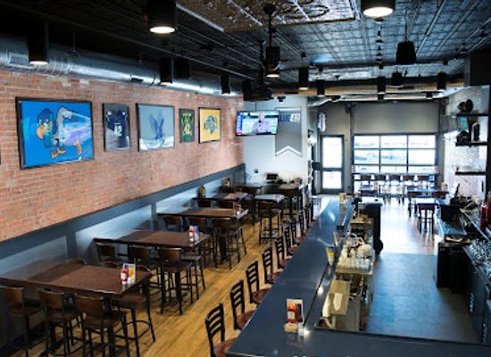 north-dakota/prairie-pothole-region/restaurant/blue-42-sports-grille-bar