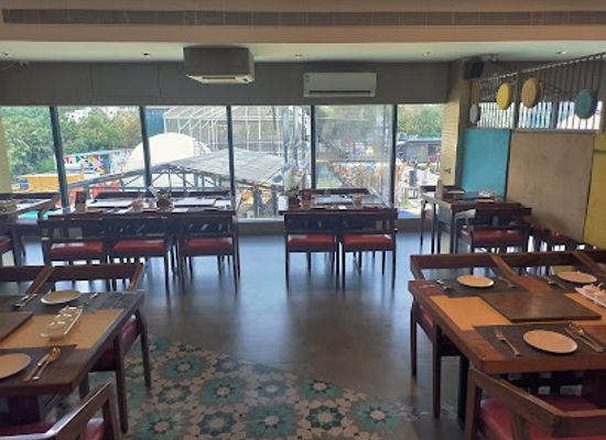 india/hyderabad/hussain-sagar/restaurant/signature-grills-pure-veg-bbq-buffet