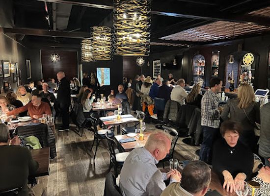 missouri/loess-hills/restaurant/westchester-restaurant-and-bar