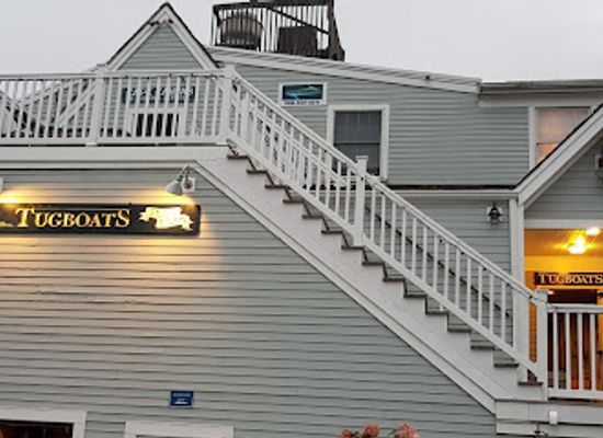 massachusetts/barnstable/restaurant/tugboats-at-hyannis-marina