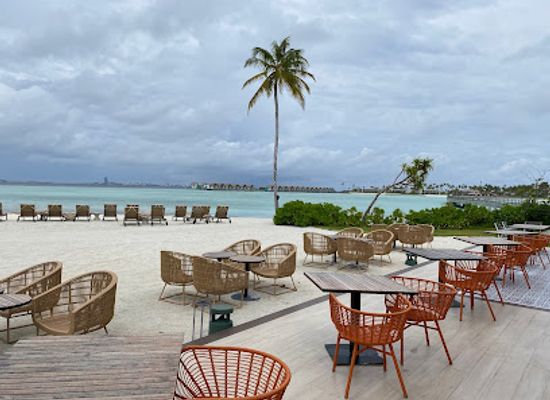 maldives/kaafu-atoll/restaurant/hard-rock-cafe-maldives