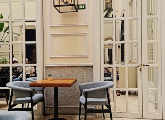 spain/madrid/chueca/restaurant/el-jardin-de-barquillo-at-only-you-boutique-hotel