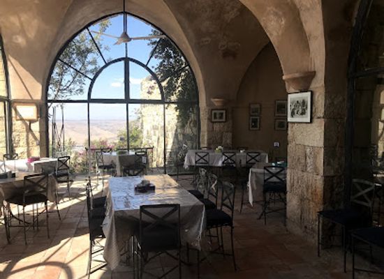 jordan/azraq-wetland-reserve/restaurant/romero-restaurant