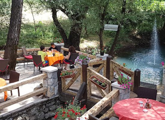 montenegro/kuci/restaurant/konoba-bandici